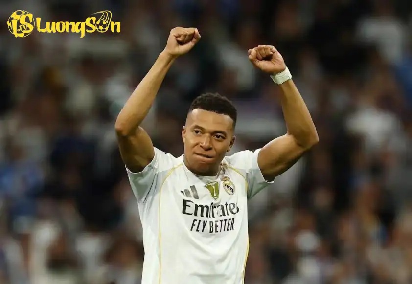 Mbappe đang ngày càng trưởng thành hơn Mbappe đang ngày càng trưởng thành hơn
